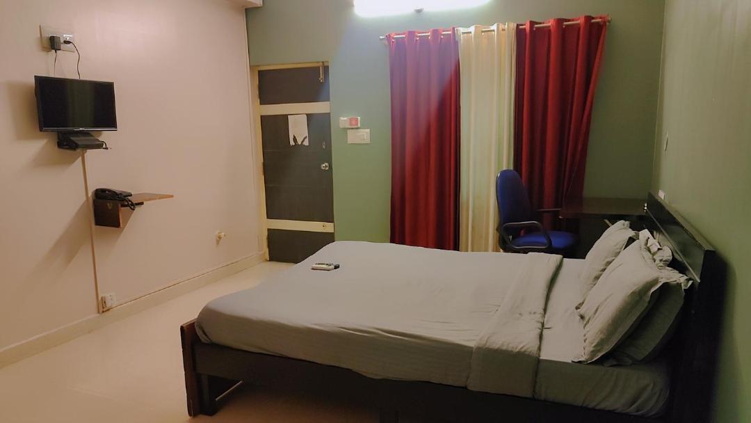 Metro Suites Bangalore Luaran gambar